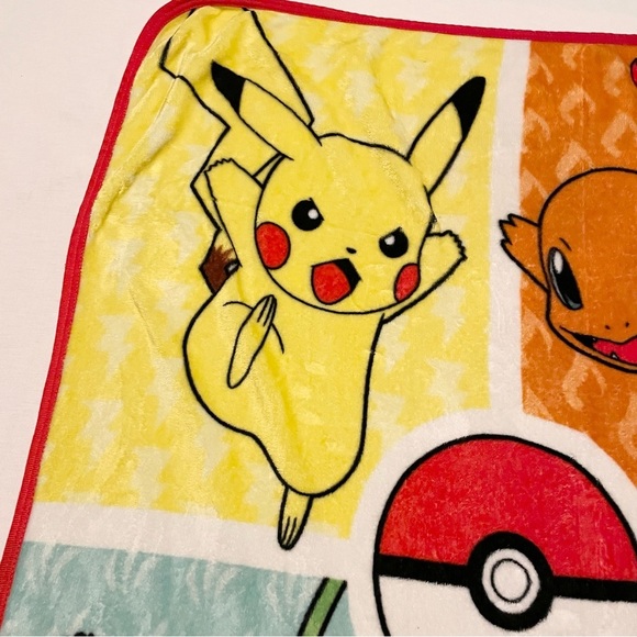 Pokemon Fleece Blanket with Pikachu Charmander Bulbasaur and Squirtle 47” x 36” - Picture 3 of 16